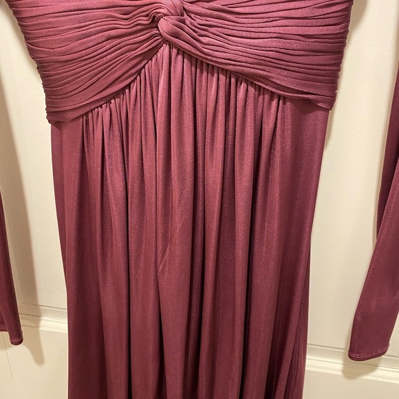 BCBGMaxAzria Long Sleeve Plunge Gown - Picture 5 of 7